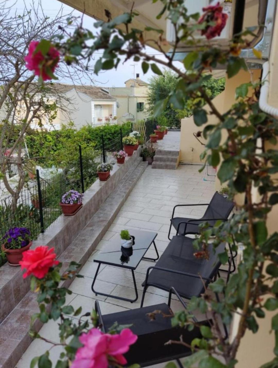 Peters Apartment Corfu (city) Esterno foto