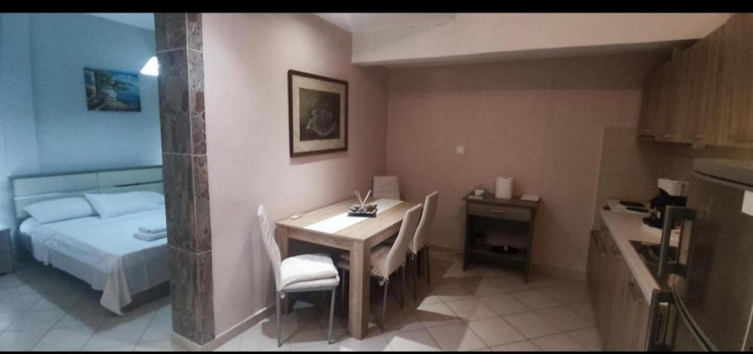Peters Apartment Corfu (city) Esterno foto